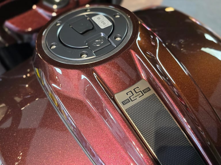 2025 HARLEY-DAVIDSON STREET GLIDE CVO FLHXSE 1982cc 121 650 MILE'S BAGGER