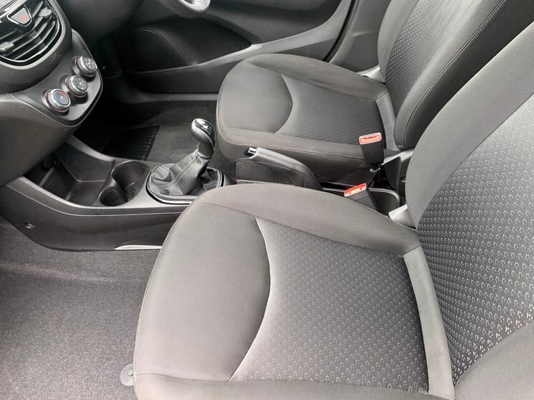 2015 Vauxhall Viva 1.0 SE 5dr [A/C] HATCHBACK PETROL Manual