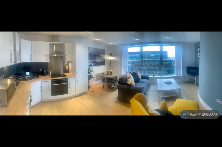 2 bedroom flat in Argyle Street, Glasgow, G2 (2 bed) (#2680373)