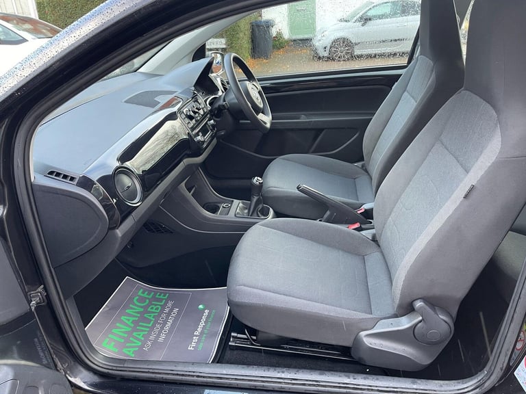 2014 Volkswagen up! 1.0 Move up! Euro 5 3dr HATCHBACK Petrol Manual