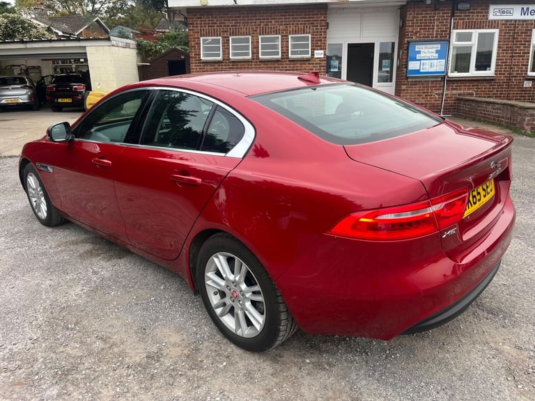 2015 Jaguar XE 2.0 GTDi Prestige Auto Euro 6 (s/s) 4dr SALOON Petrol Automatic
