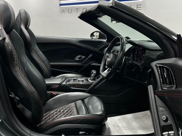  Audi R8 5.2 FSI V10 Spyder S Tronic quattro Euro 6 (s/s) 2dr Petrol Automatic