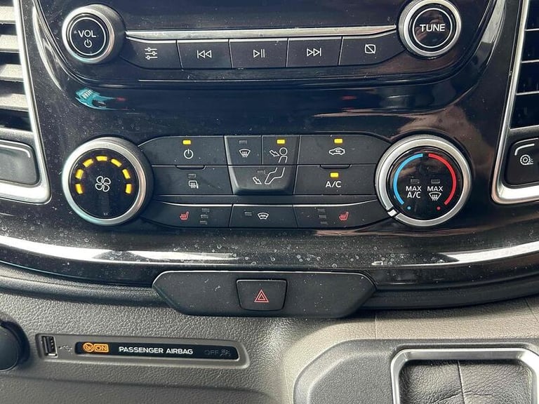 2022 Ford Transit Custom 320 Limited Lr Dciv P/V 2.0 Panel Van Automatic Diesel 2.0 Crew Van Auto...