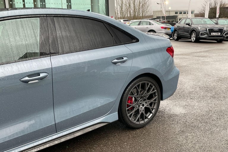 2025 Audi RS3 2.5 TFSI Carbon Black Saloon 4dr Petrol S Tronic quattro Euro 6 (s/s) (400  SALOON ...