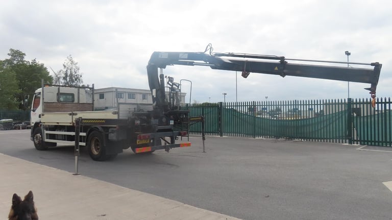 2006 DAF TRUCKS FA LF55.220 DAF 24 VALVE ENG HIAB 122B-1CL CRANE MANUAL GEARBOX 