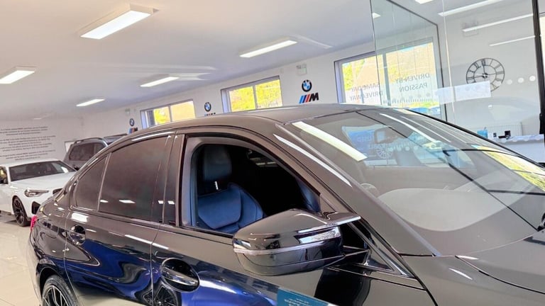 2021 BMW 3 Series 2.0 330e 12kWh M Sport Auto Euro 6 (s/s) 4dr Saloon PETROL/ELECTRIC Automatic