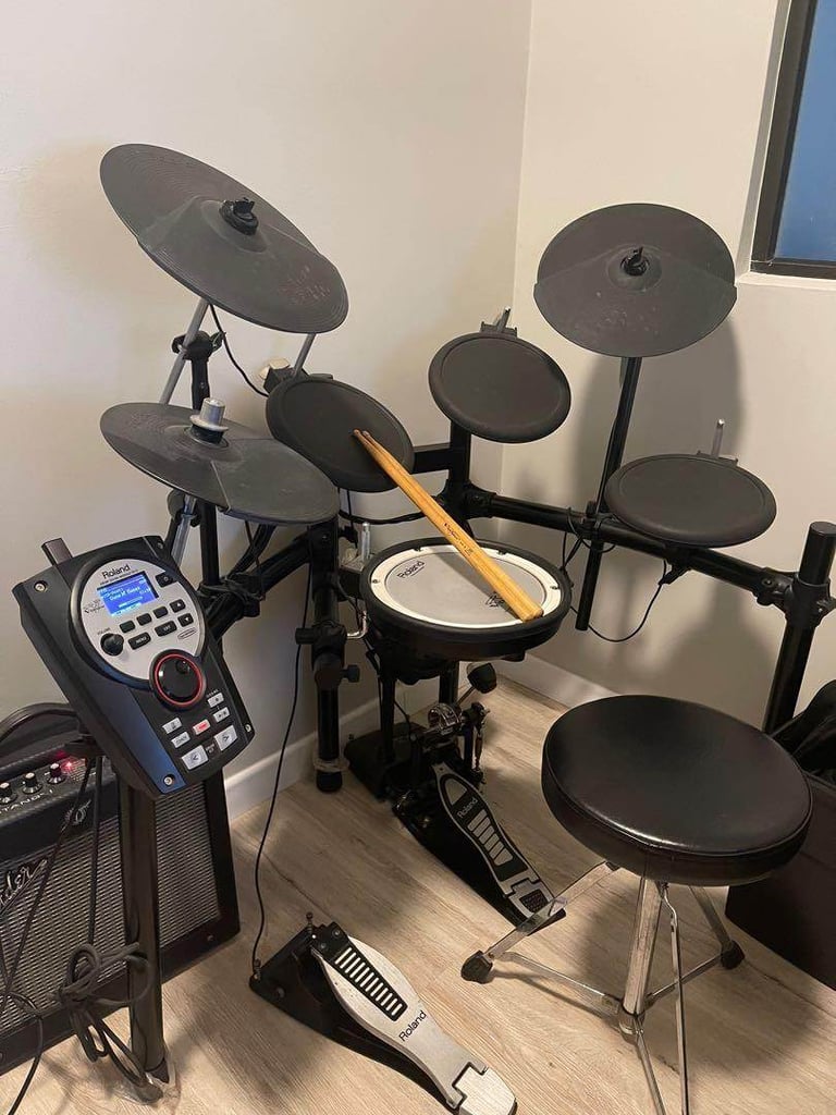 image for Roland TD-11 Electronic Drum Kit.