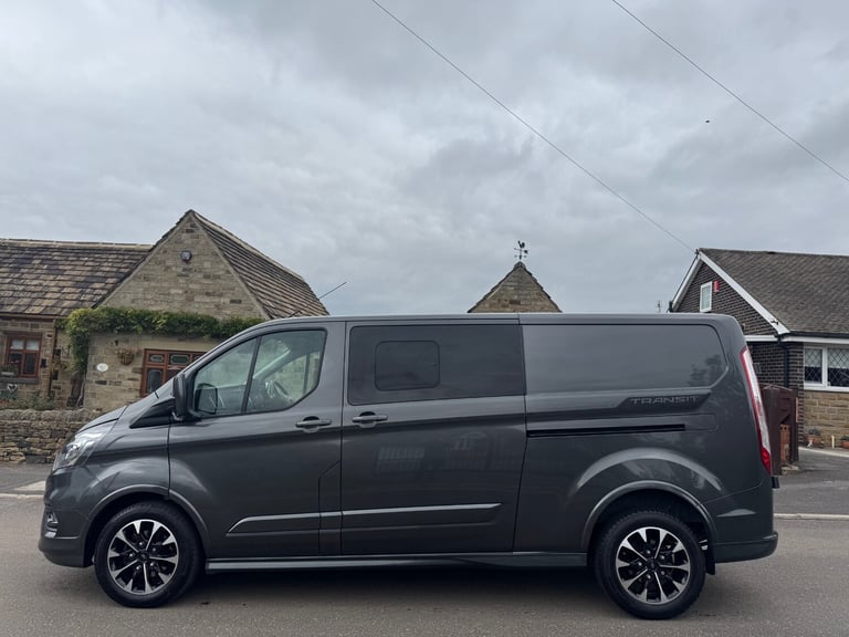 2021 Ford Transit Custom 2021 FORD TRANSIT CUSTOM 2.0 EcoBlue 320 SPORT CREW VAN L2 EURO 6 PANEL ...
