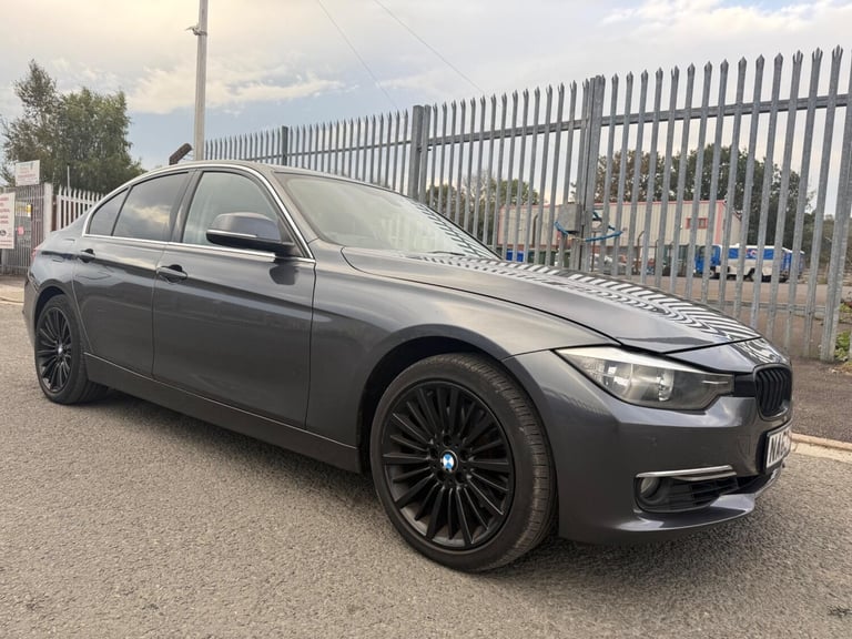 2013 BMW 3 Series 3.0 330d Luxury Auto xDrive Euro 5 (s/s) 4dr SALOON Diesel Automatic
