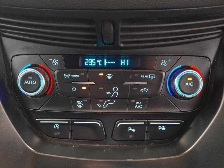 2019 Ford Kuga 2.0 TDCi EcoBlue ST-Line Edition SUV 5dr HATCHBACK Diesel Automatic