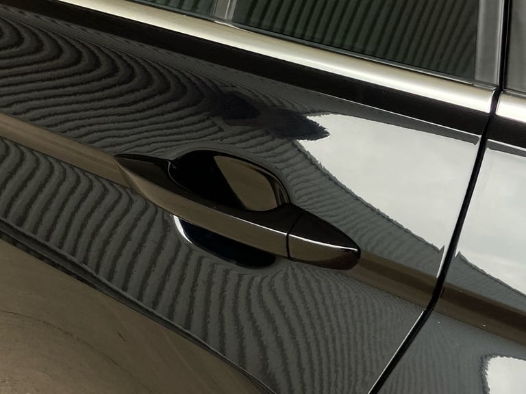 2017 Volkswagen Tiguan 2.0 TDi 150 4Motion R-Line 5dr SUV DIESEL Manual