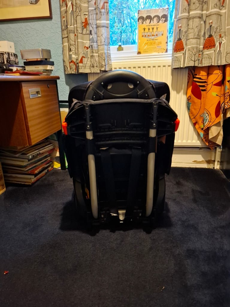 Car seat for sale