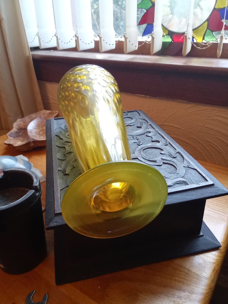 Beautiful uranium glass vase for sale 