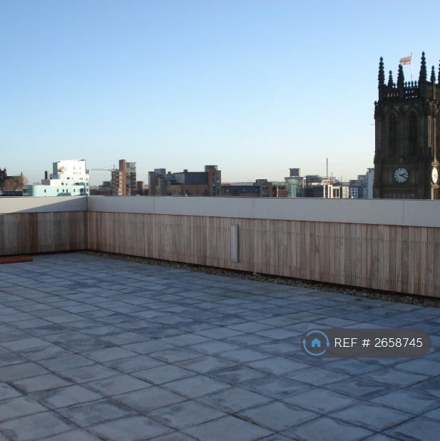 1 bedroom flat in Cross York Street, Leeds, LS2 (1 bed) (#2658745)