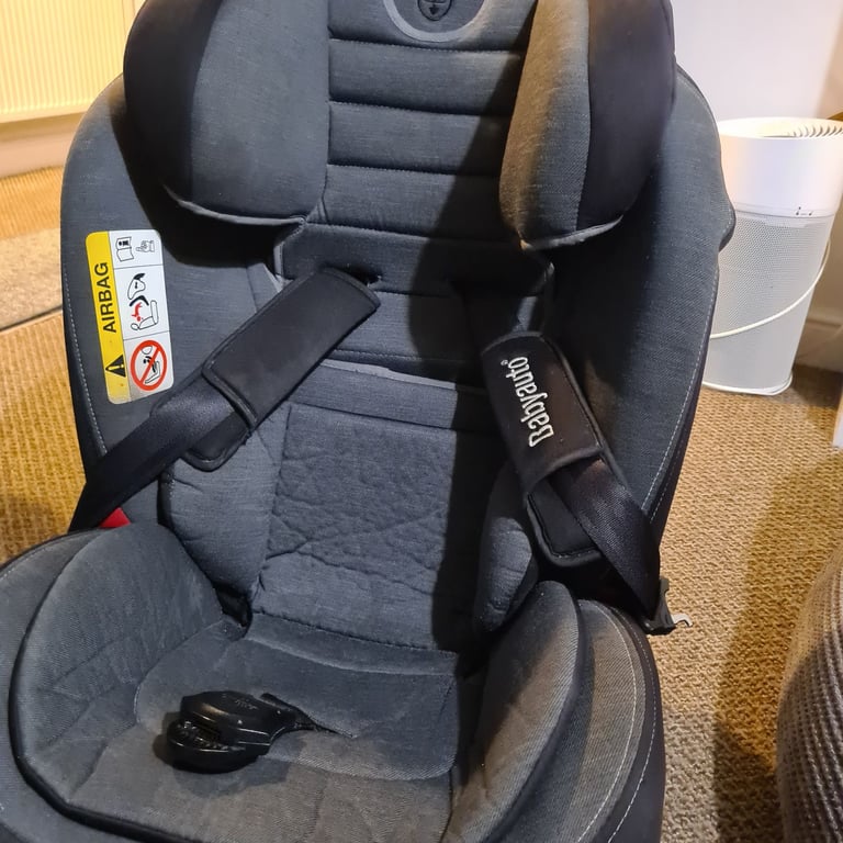 image for Vianato ISOFIX Car Seat – Group 0+/1/2/3 (0–36 kg) – Good Condition – £35