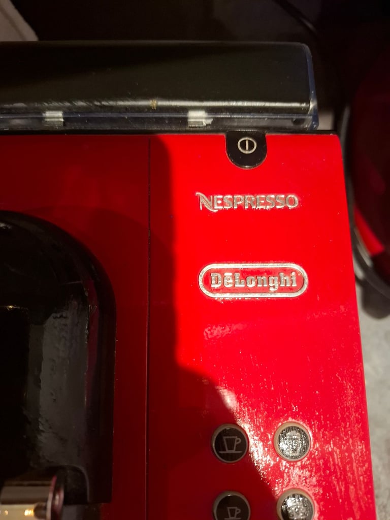 Nespresso delonghi coffee machine