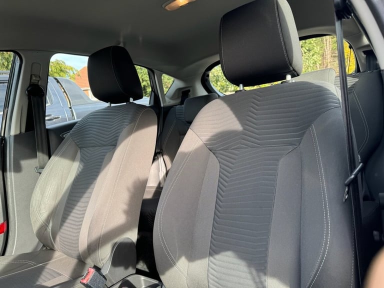 2016 Ford Fiesta 1.0 EcoBoost Zetec 5dr Powershift HATCHBACK PETROL Automatic