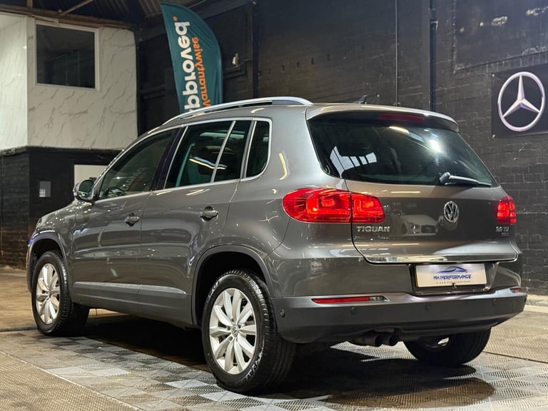 2014 Volkswagen Tiguan 2.0 TDI BlueMotion Tech Match 4WD Euro 5 (s/s) 5dr ESTATE Diesel Manual