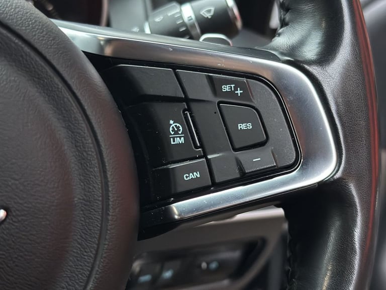 2018 Jaguar XE 2.0 [250] R-Sport 4dr Auto SALOON PETROL Automatic