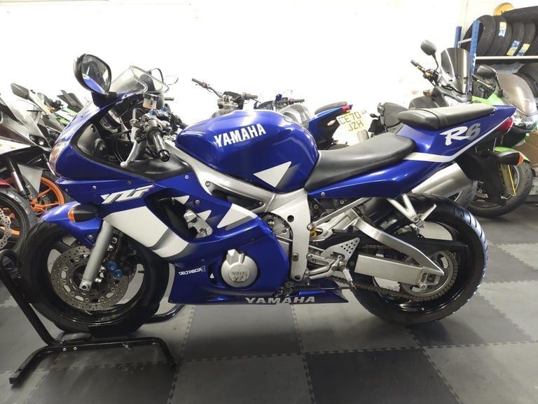 Yamaha YZF R6 2000