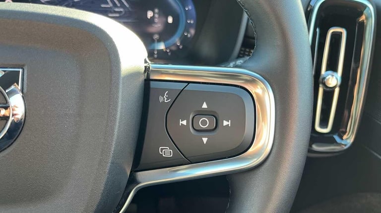 2024 Volvo XC40 Plus B3 Mild hybrid ESTATE Petrol/Electric Hybrid Automatic