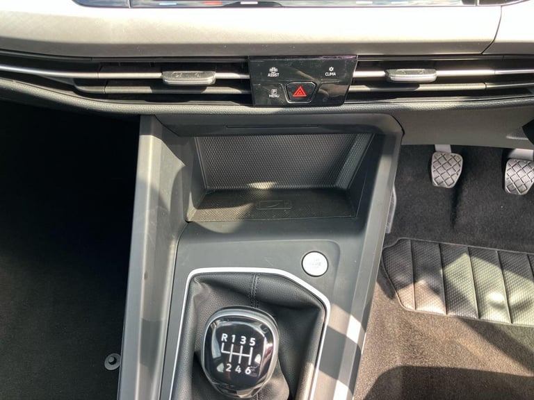 2021 Volkswagen Golf LIFE TSI ESTATE Petrol Manual
