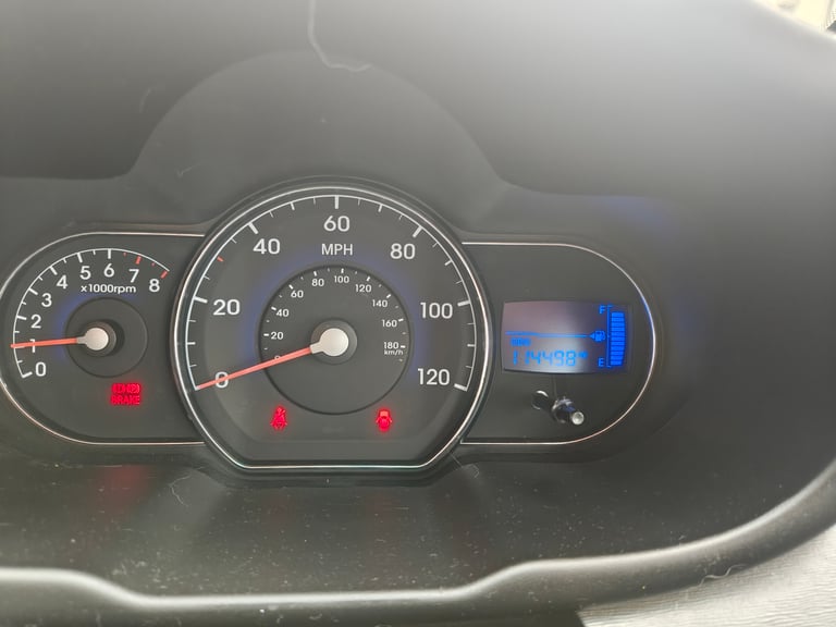 Hyundai, I10, Hatchback, 2012, Manual, 1248 (cc), 5 doors