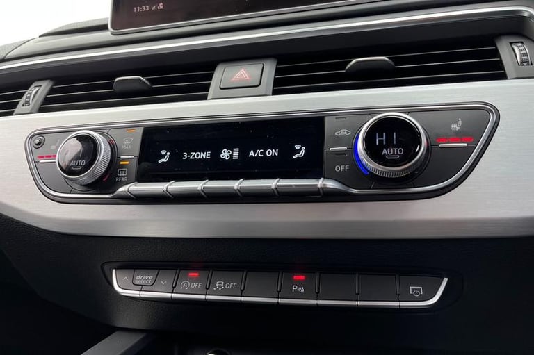 2019 Audi A4 40 TDI S Line 5dr S Tronic ** Paddle Shifters - Bluetooth / USB Connection Estate Di...