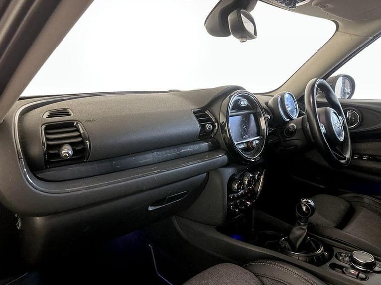 2017 MINI Clubman 1.5 Cooper 6dr ESTATE PETROL Manual