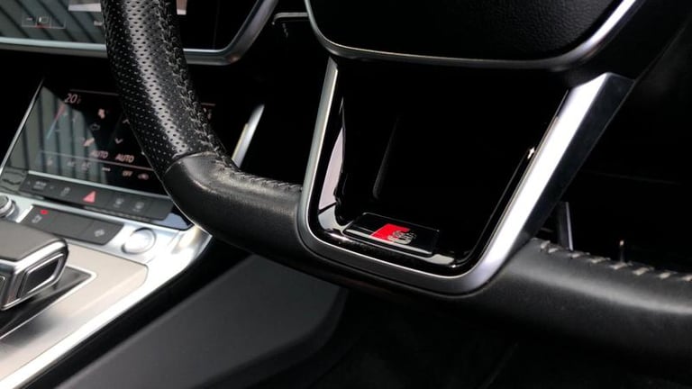 2019 Audi A6 Avant Black Edition 45 TFSI quattro 245 PS S tronic Automatic Saloon Petrol Automatic