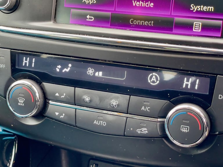 2016 Renault Kadjar 1.5 dCi Dynamique Nav Euro 6 (s/s) 5dr HATCHBACK Diesel Manual