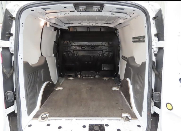 2019 68 FORD TRANSIT CONNECT 1.5 200 ECOBLUE PANEL VAN 5DR DIESEL L1 EURO 6 * 17