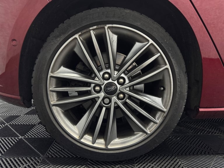 2020 Ford Focus 1.5T EcoBoost Vignale Auto Euro 6 (s/s) 5dr HATCHBACK Petrol Automatic