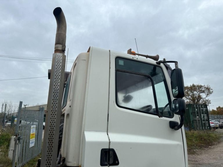 DAF CF 85.410 8x4 HUB REDUCTION MANUAL CHASSIS CAB