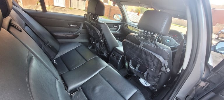 BMW, 3 SERIES, Saloon, 2011, Manual, 1995 (cc), 4 doors