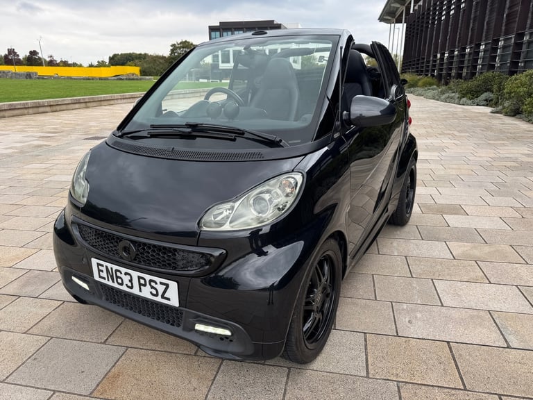 image for 2014 smart fortwo Edition21 mhd 2dr Softouch Auto CONVERTIBLE Petrol Automatic