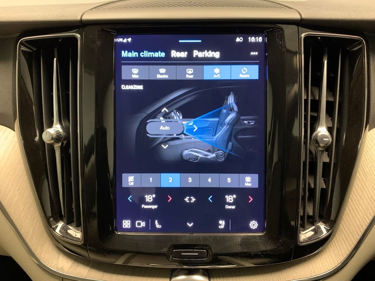 2022 Volvo XC60 2.0 B5 MHEV Plus SUV 5dr Petrol Hybrid Auto AWD Euro 6 (s/s) (250 ps) - HK  Suv H...