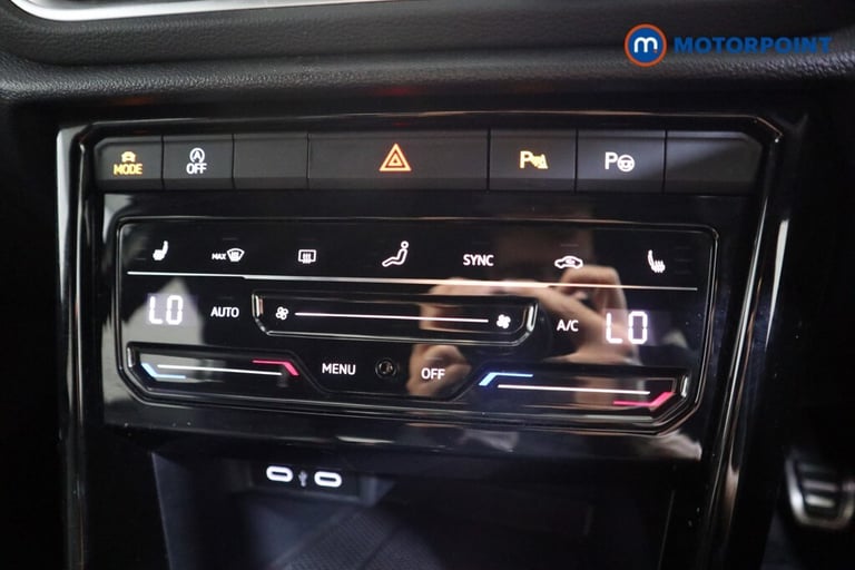 2022 Volkswagen T-Roc 1.5 TSI R-Line 5dr HATCHBACK PETROL Manual