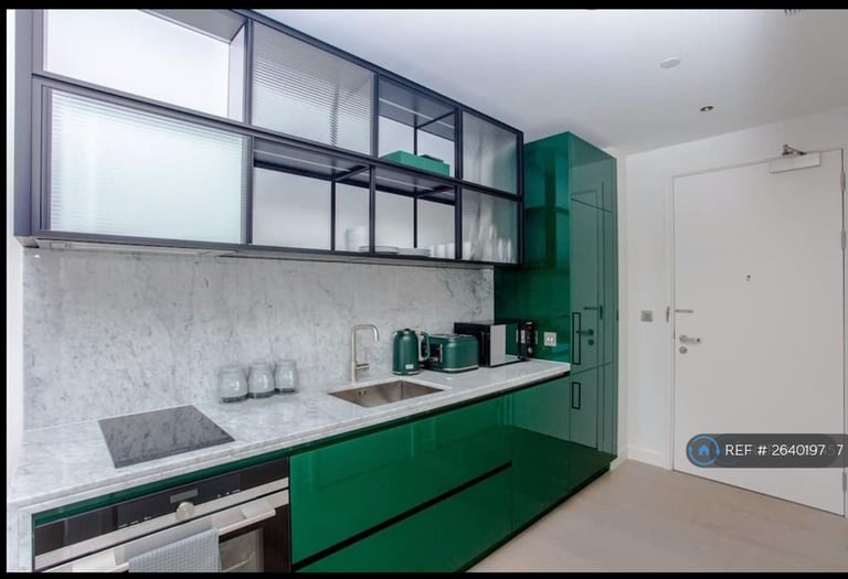 Studio flat in Ward's Place, London, E14 (#2640197)