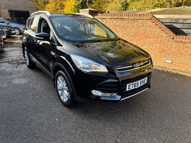 2016 FORD KUGA TITANIUM 1.5 PETROL ECO BOOST SUV MANUAL + 10 FORD SERVICES 