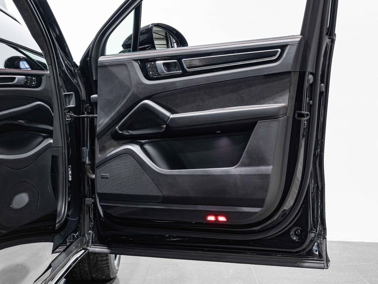 2023 Porsche Cayenne 4.0T V8 GTS TiptronicS 4WD Euro 6 (s/s) 5dr ESTATE Petrol Automatic