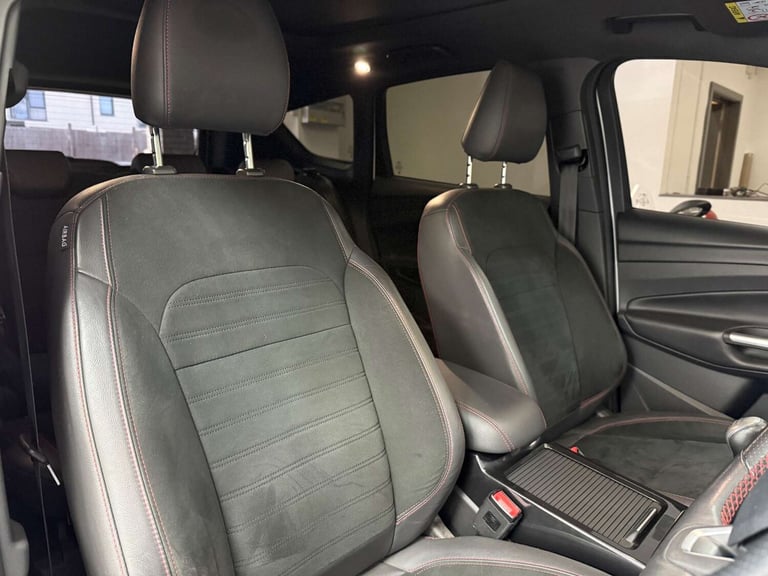 2019 Ford Kuga 1.5 TDCi EcoBlue ST-Line Edition SUV 5dr Diesel Manual Euro 6 (s/s) (120 ps SUV Di...