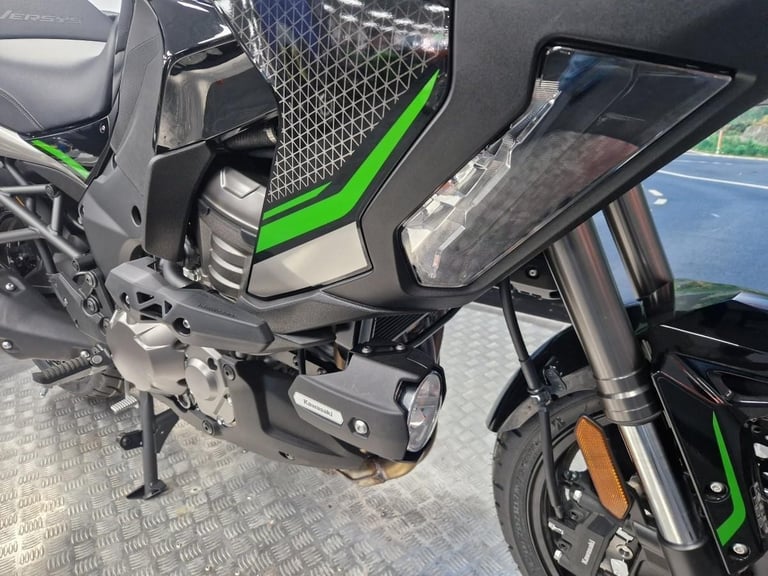 Kawasaki Versys 1000 SE Grand Tourer