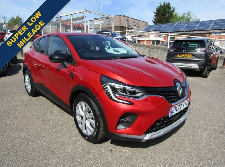 image for 2022 22 RENAULT CAPTUR 1.0 TCE ICONIC EDITION SUV 5DR PETROL MANUAL EURO 6 (S/S)
