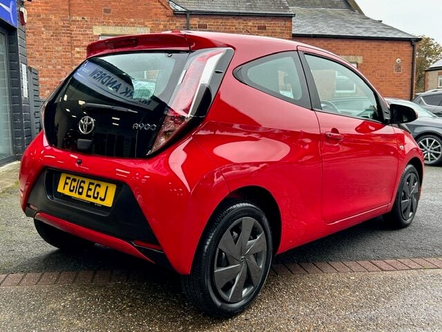 2016 Toyota AYGO VVT-I X-PLAY Hatchback Petrol Manual