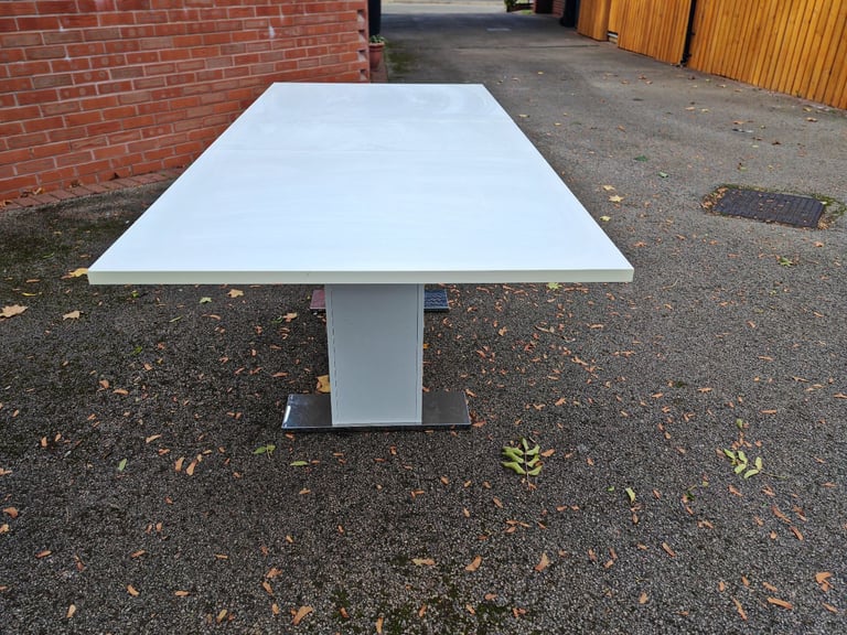 White Extending Dining Table & 6 Black/Chrome Chairs FREE DELIVERY 178