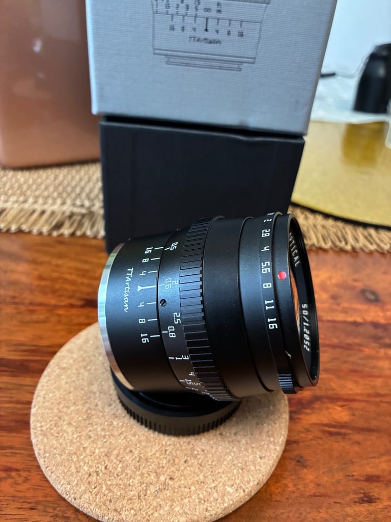 Fujifilm X Series X-E1 16.3 MP Digital Camera black - complete system 4 lenses