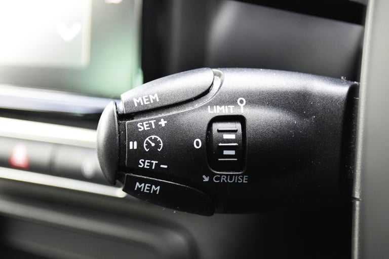 2018 Citroen C3 Aircross 1.2 PureTech Feel SUV 5dr Petrol Manual 6 Spd Euro 6 (s/s) (110 ps) Manu...