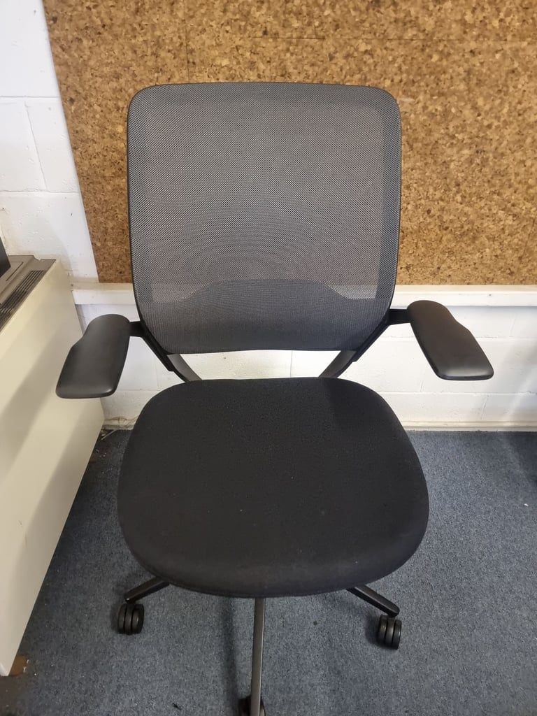 Top Quality Mesh Orangebox Eva Black Ergonomic Office Swivel Desk Chairs 10+ Available 