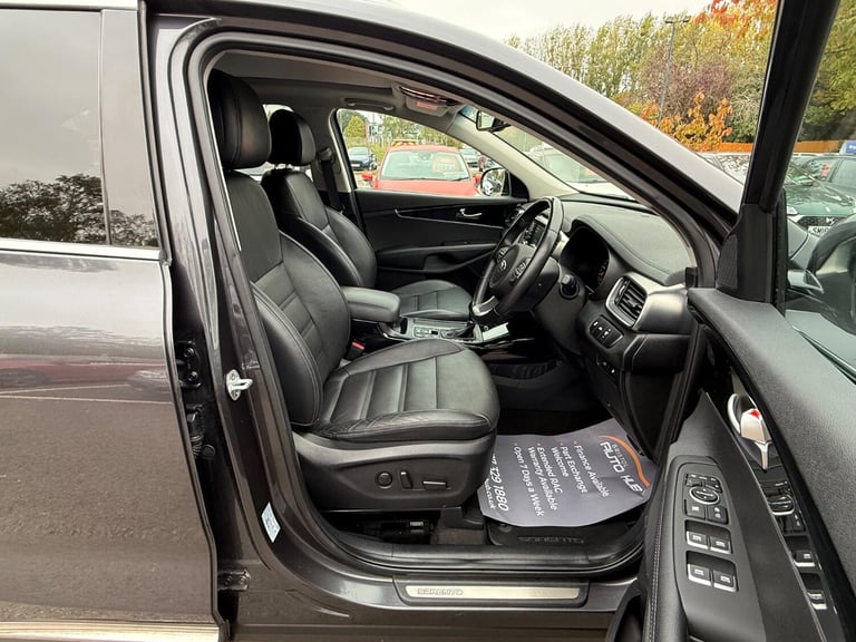 2017 KIA SORENTO 2.2 CRDi KX-3 ULEZ Diesel Automatic 5 Door 7 Seats